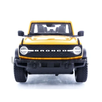 maisto 18 ford bronco badlands (no door)  2021 road cars 4x4 and suv