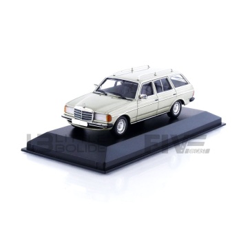 940032214 – MAXICHAMPS 1/43 - MERCEDES-BENZ 230 TE (W123) - 1982