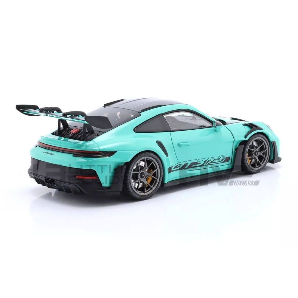 110062026 – MINICHAMPS 1/18 - PORSCHE 911 GT3 RS Weissach Package