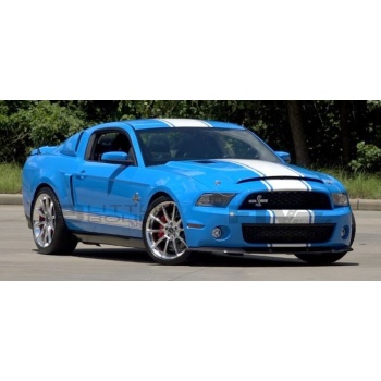 greenlight collectibles 18 ford shelby gt500 2012 road cars coupe