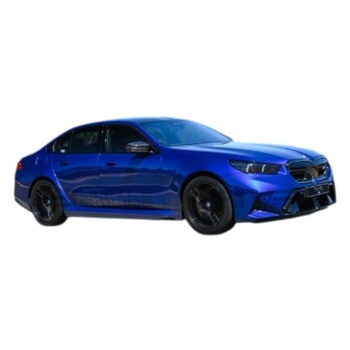 minichamps 43 bmw m5 2024 road cars coupe