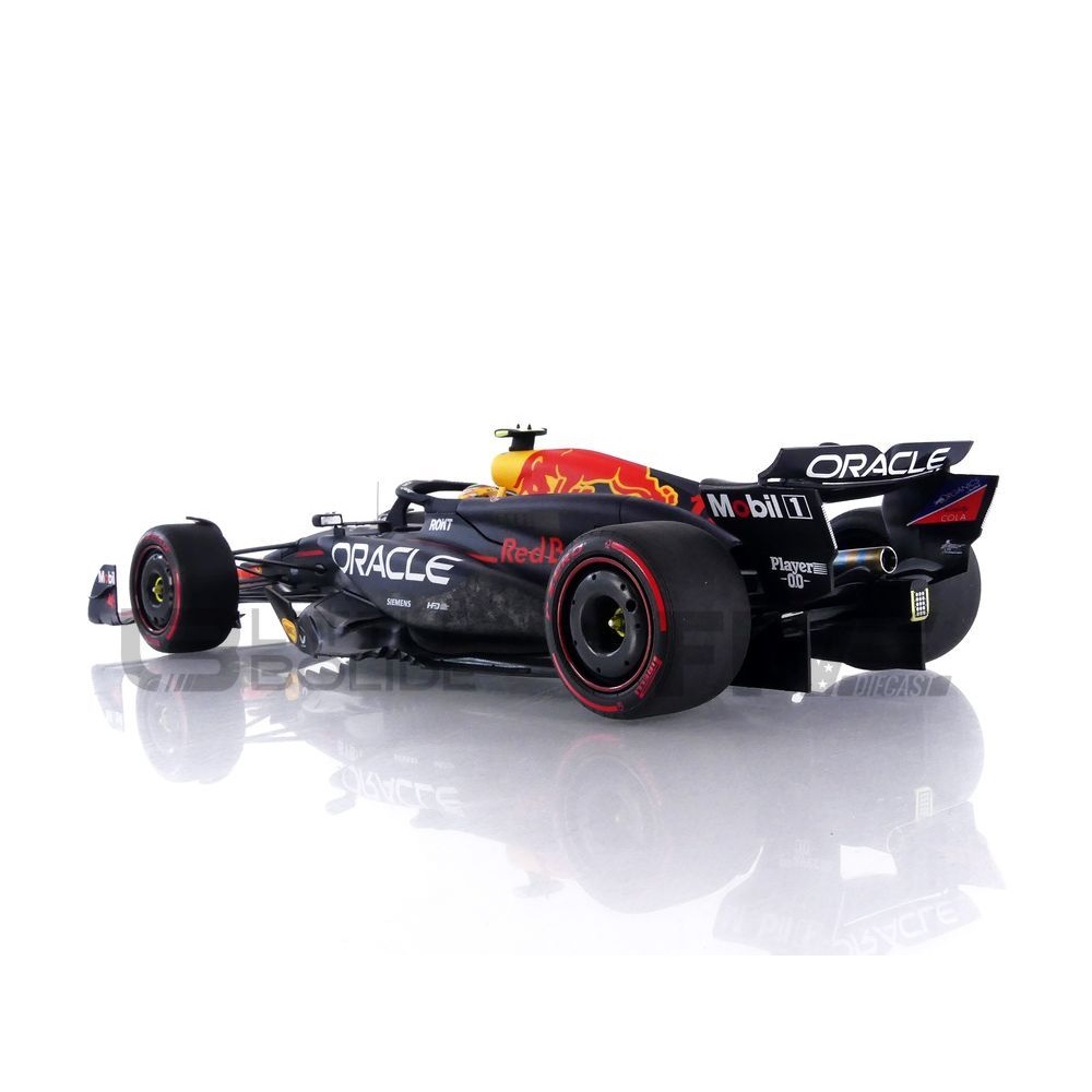 110240111 – MINICHAMPS 1/18 - RED BULL RB20 - 2024 (S. Perez