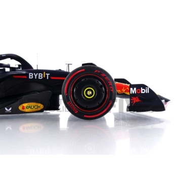 110240111 – MINICHAMPS 1/18 - RED BULL RB20 - 2024 (S. Perez