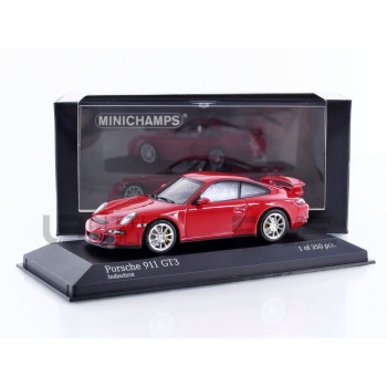 minichamps 43 porsche 911 gt3 2006 road cars coupe