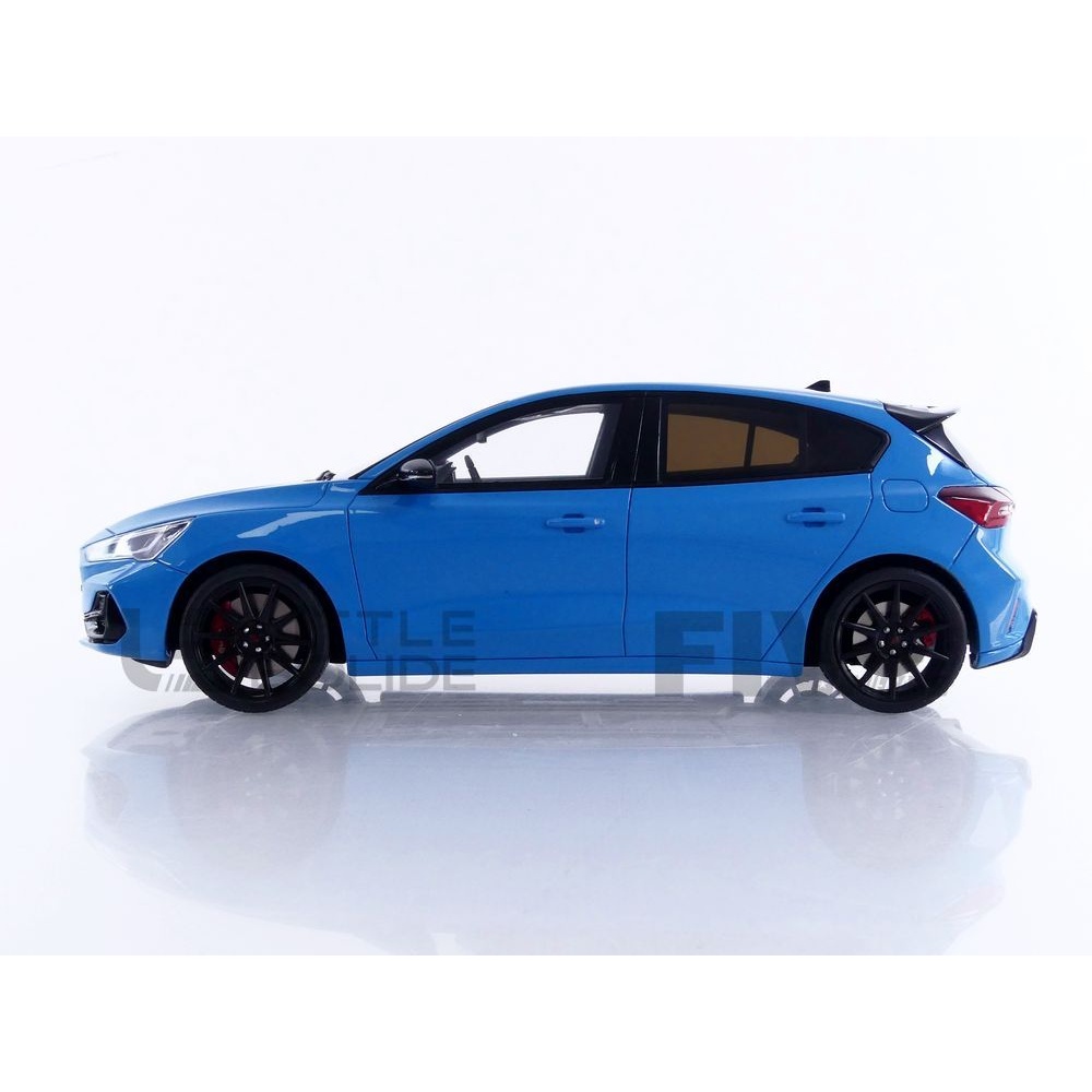 OT1186 – OTTO MOBILE 1/18 - FORD Focus ST Edition - 2024 - Five