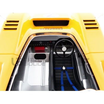 TM18331B – TECNOMODEL MYTHOS 1/18 - MCLAREN M8D Can Am - Road