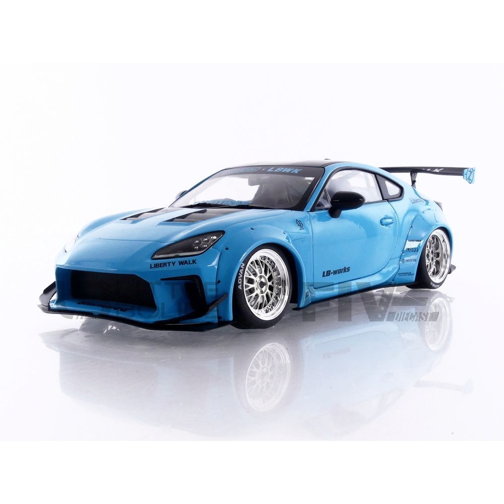 S1813601 - 421186460 – SOLIDO 1/18 - TOYOTA GR86 LBWK Body Kit