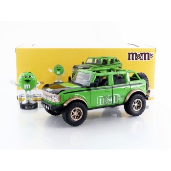 jada toys 24 ford bronco with m&m's glossy green figure 2021 road cars 4x4 and suv