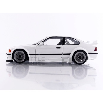 W18051001 – WERK 83 1/18 - BMW M3 (E36) GTR Plain Body Version