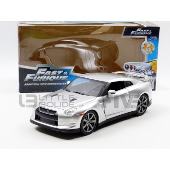 jada toys 24 nissan gtr (r35)  fast and furious 2009 movie and music