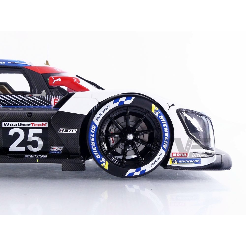 TS0569 – TOP SPEED 1/18 - BMW M Hybrid V8 GTP - IMSA 24h Daytona