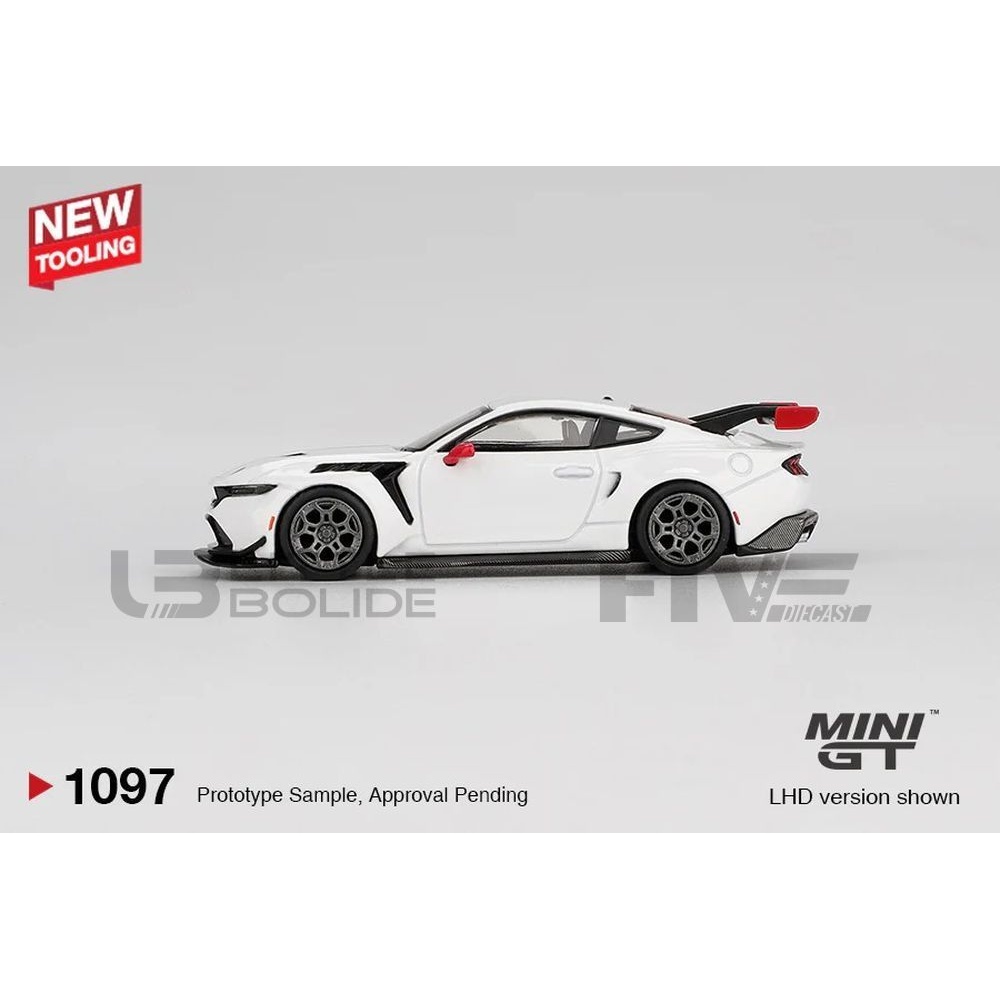 MGT01097-L – MINI GT 1/64 - FORD Mustang GTD Spirit of America