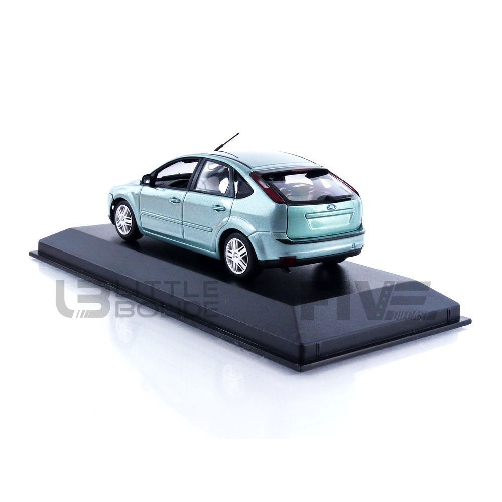 940084000 – MAXICHAMPS 1/43 - FORD Focus - 2004 - Five Diecast