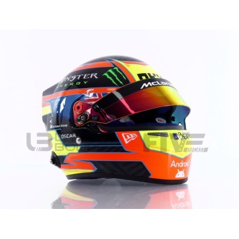 4100412 – MINI HELMET 1/2 - CASQUE Oscar Piastri - McLaren 2025
