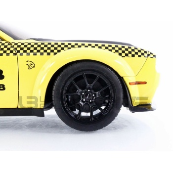S1805716 – SOLIDO 1/18 - DODGE Challenger SRT Hellcat NYC Hellcab