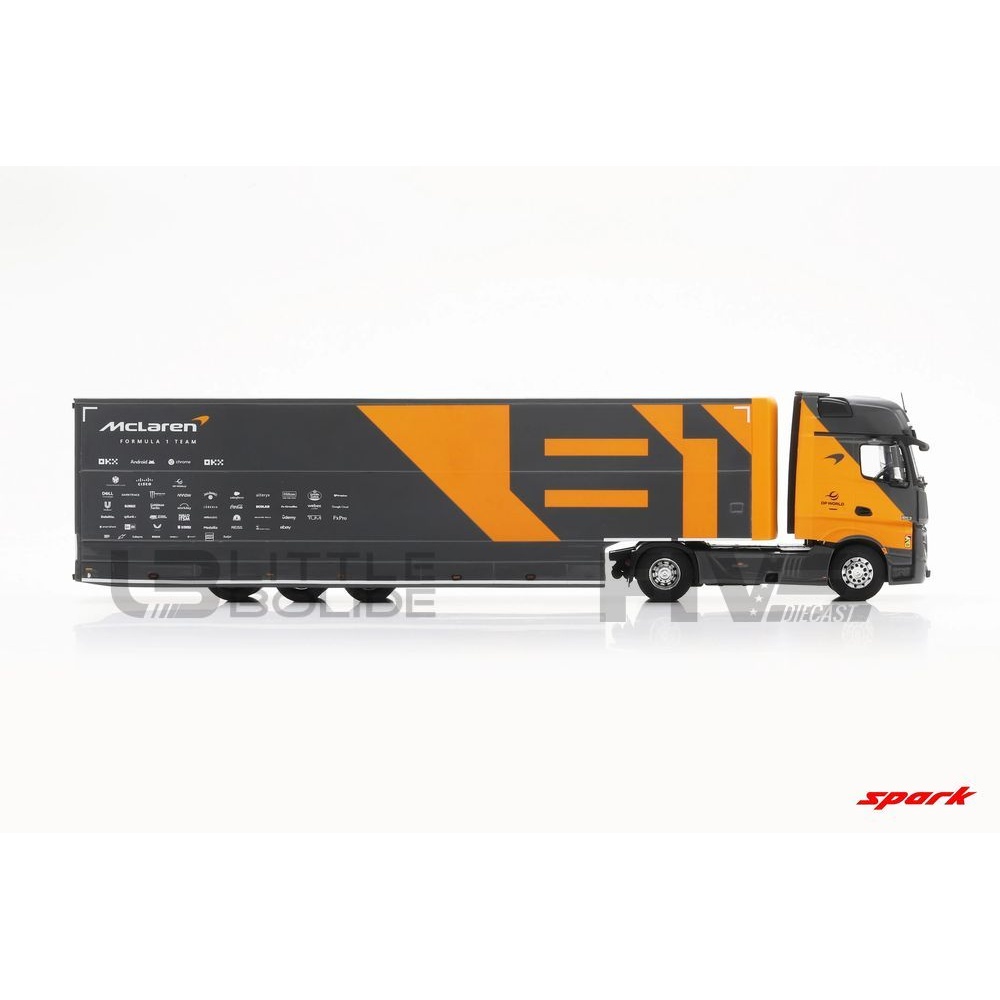 S8609 – SPARK 1/43 - MERCEDES-BENZ Actros Truck McLaren F1 Team