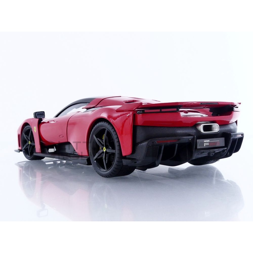16918R – BBURAGO 1/18 - FERRARI F80 - 2024 (Signature Series