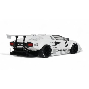 gt spirit 18 lamborghini countach lbworks  2023 road cars coupe