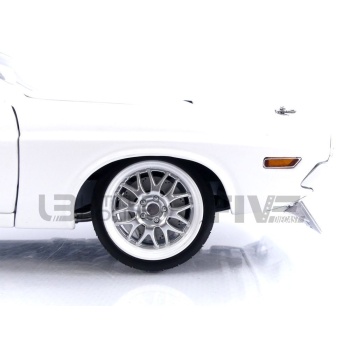 1806022 – ACME 1/18 - DODGE Challenger Street Fighter Kowalski