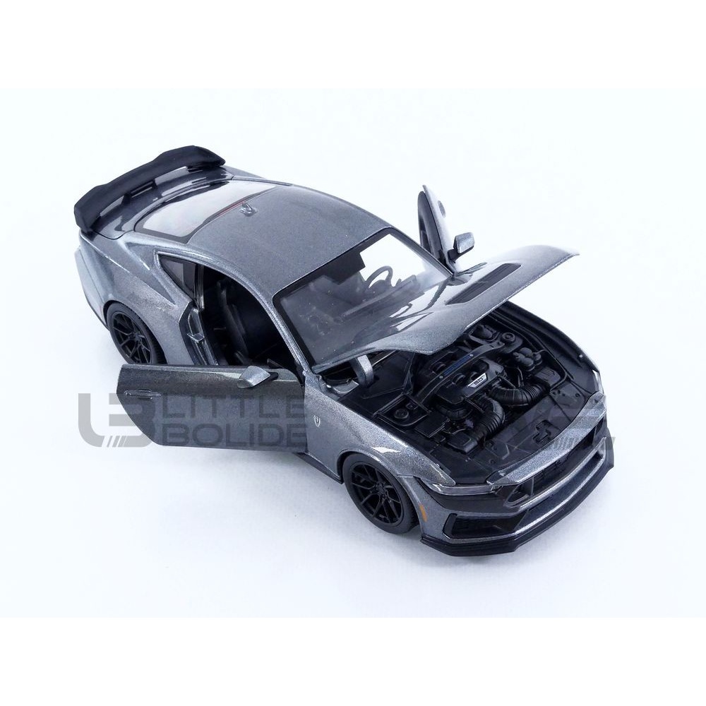 32925S – MAISTO 1/24 - FORD Mustang Darkhorse - 2024 - Five Diecast