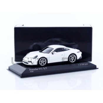 minichamps 43 porsche 911 (992) s/t 2023 road cars coupe