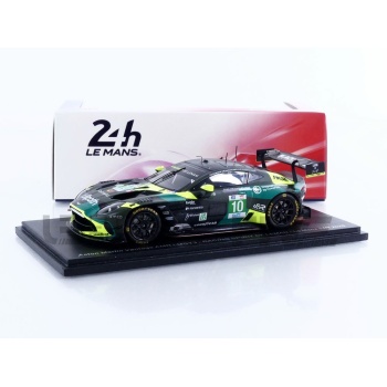 spark 43 aston martin vantage amr lmgt3 24h le mans 2025 racing cars le mans