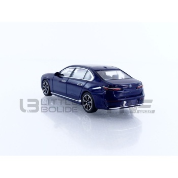 mini gt 64 bmw i7 xdrive60  2022 road cars coupe