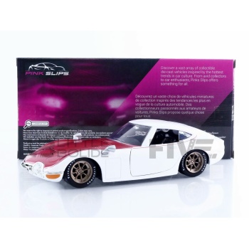 jada toys 24 toyota 2000gt  1967 road cars coupe