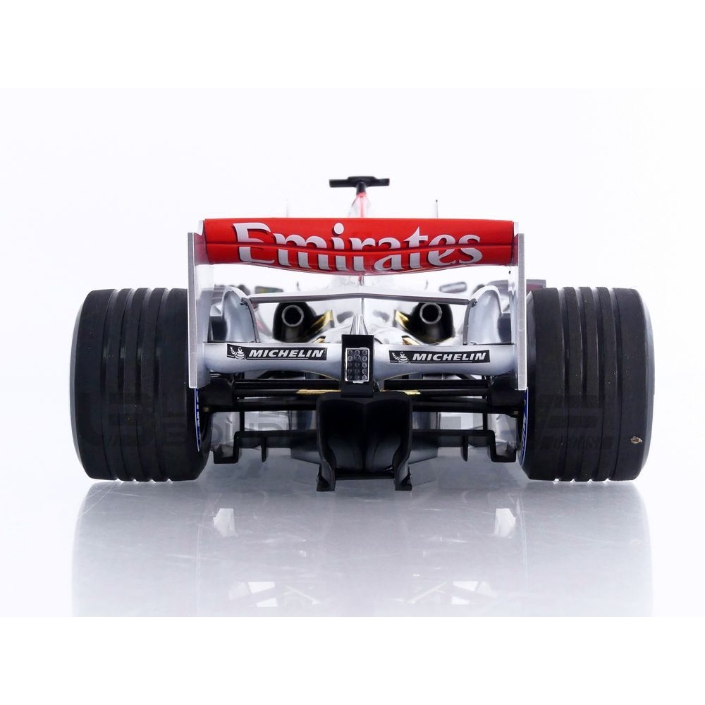 530064418 – MINICHAMPS 1/18 - MCLAREN Mercedes MP4/21 - F1 Testing