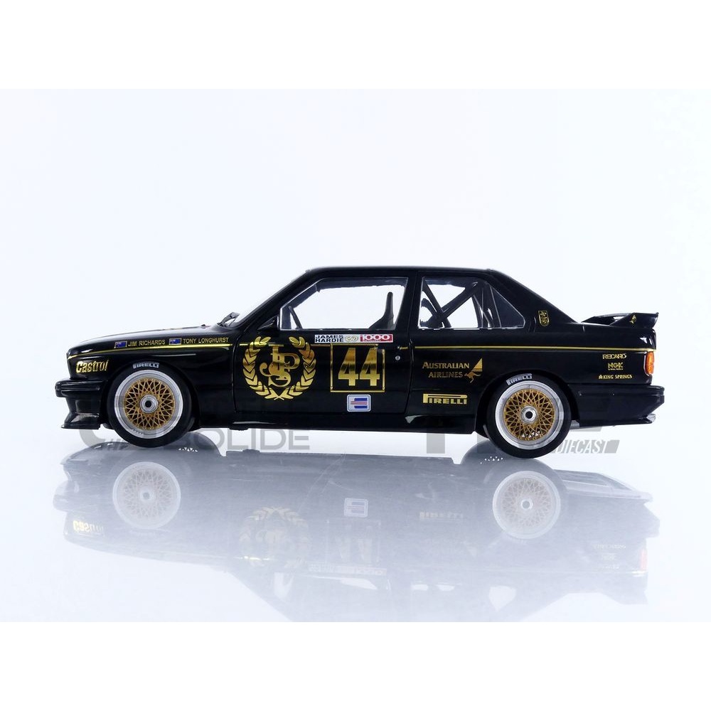 W18038004 – WERK 83 1/18 - BMW M3 (E30) - Winner 1000km Bathurst