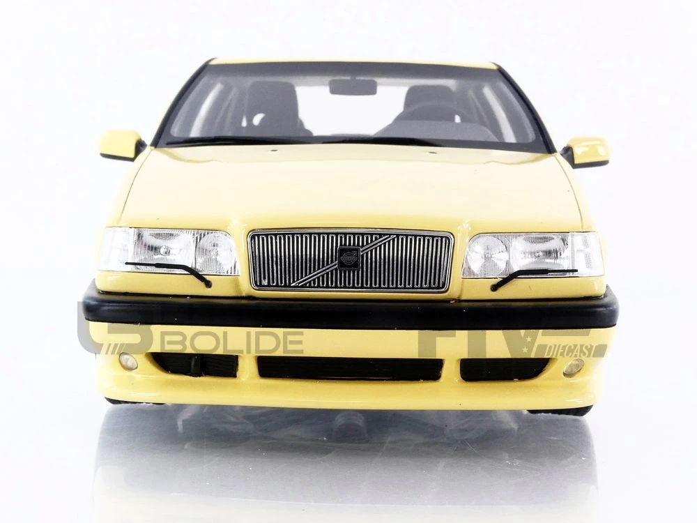 Volvo 850 T-5R　OttOmobile OT1222 – OTTO MOBILE 1/18 - VOLVO 850 T-5R - 1996 - Five Diecast