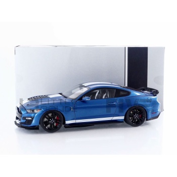 ixo 18 ford mustang shelby gt500 2022 road cars coupe