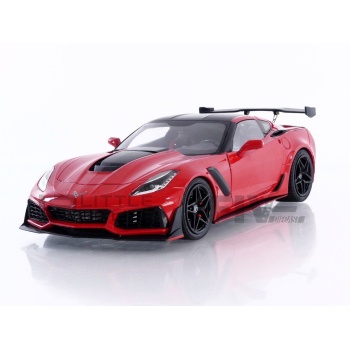 18RDC243-FO – IXO 1/18 - CHEVROLET Corvette C7 ZR1 - 2019 - Five