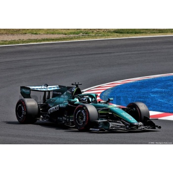 spark 43 aston martin amr26 japanese gp 2026 racing cars formula 1
