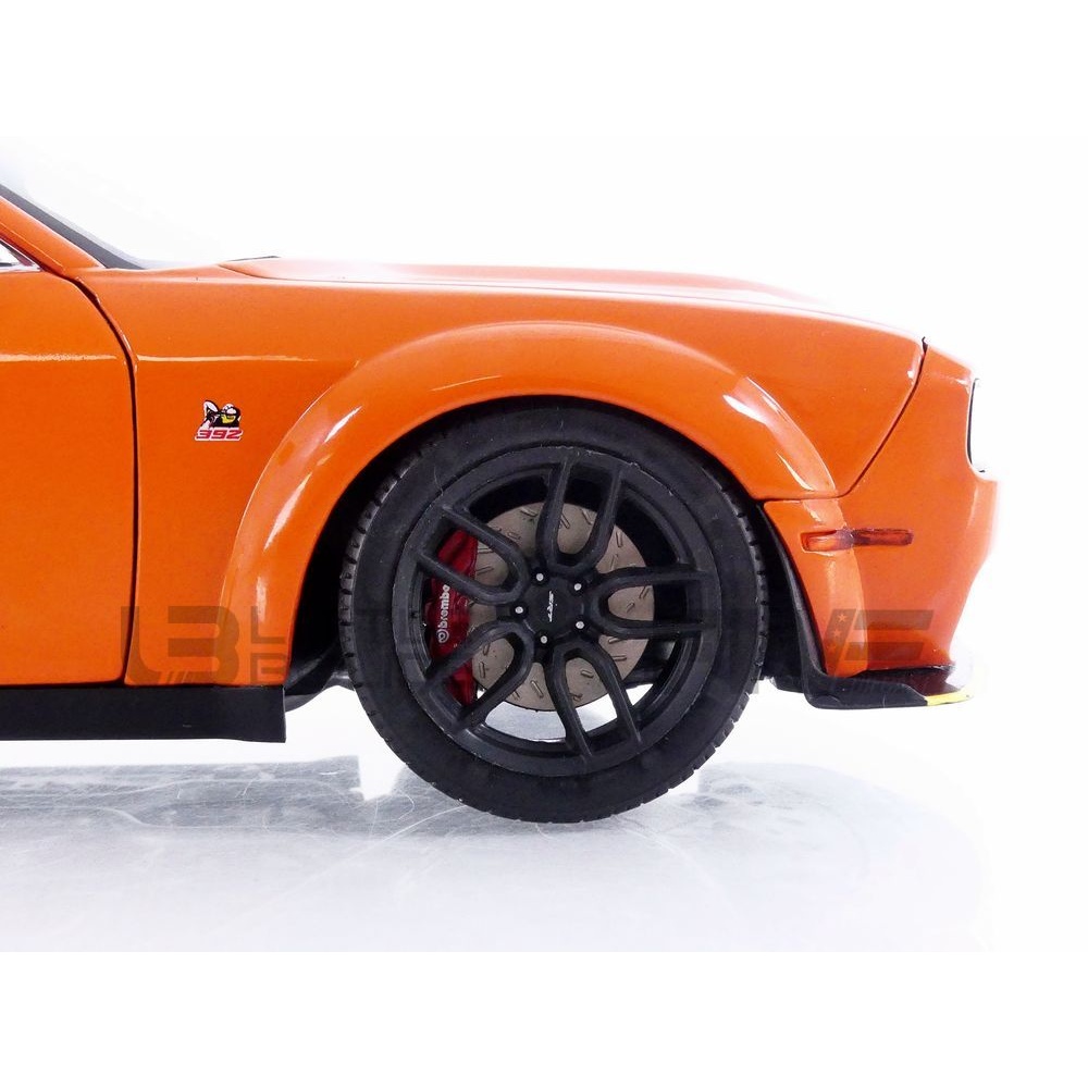 S1805713-SansToitOuv – SOLIDO 1/18 - DODGE Challenger R/T Scat