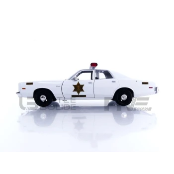 greenlight collectibles 24 dodge coronet  hazzard county sheriff  1975 road cars military and emergency