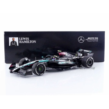minichamps 18 mercedesamg w15 e performance  austrian gp 2024 racing cars formula 1