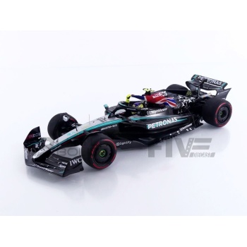 minichamps 18 mercedesamg w15 e performance  winner british gp 2024 racing cars formula 1