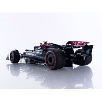 minichamps 18 mercedesamg w15 e performance  winner british gp 2024 racing cars formula 1