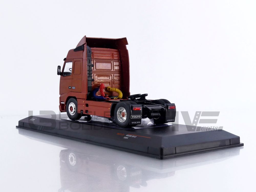 TR231 – IXO 1/43 - VOLVO FH12 - 1994 - Five Diecast