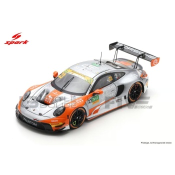 spark 43 porsche 911 (992) gt3 r fia gt cup macau 2025 racing cars racing gt