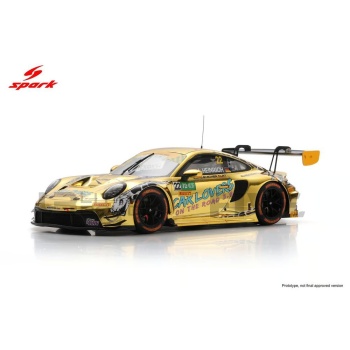 spark 18 porsche 911 (992) gt3 r  3rd macau gt cup 2025 racing cars racing gt
