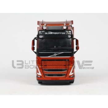 solido 24 volvo fh globetrotter xl  2023   road cars utility