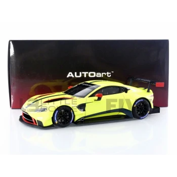 autoart 18 aston martin vantage gte presentation car le mans 2018 racing cars le mans