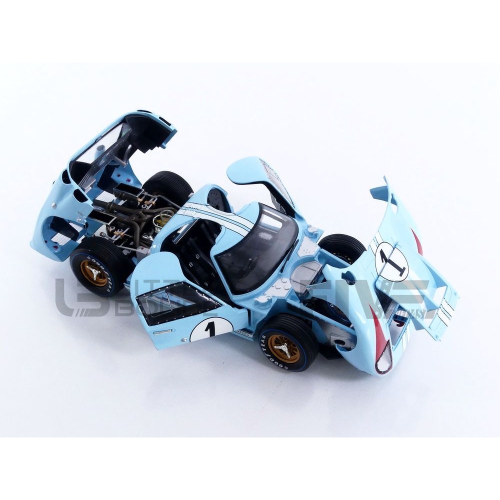 SHELBY411 – SHELBY COLLECTIBLES 1/18 - FORD GT 40 Mk II - Le Mans
