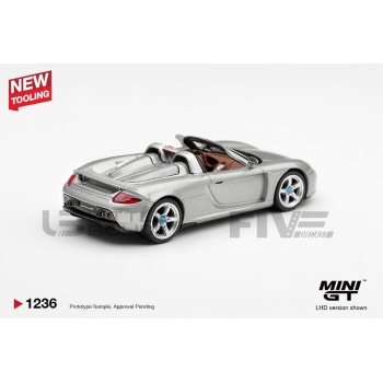 mini gt 64 porsche carrera gt  2006 road cars convertible